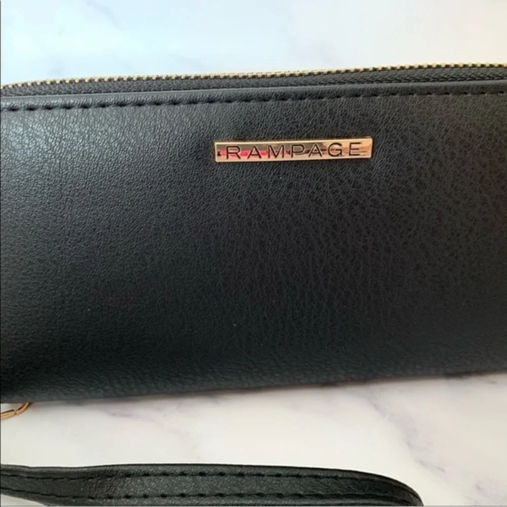 Rampage wristlet wallet